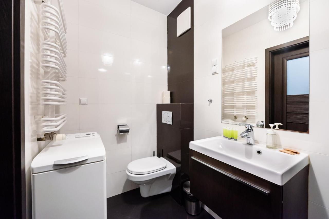 Wola Pleasure Place Apartament Warszawa